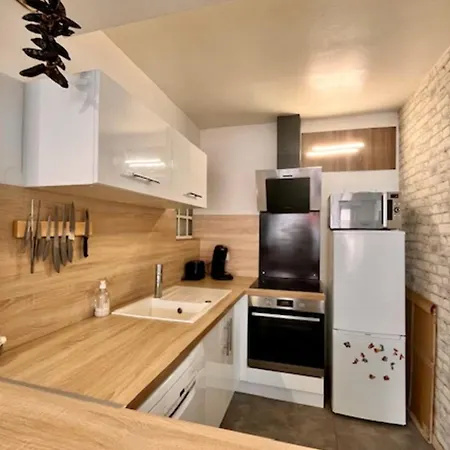 Apartment Bright In The Heart Of La Rochelle (Charente-Maritime)