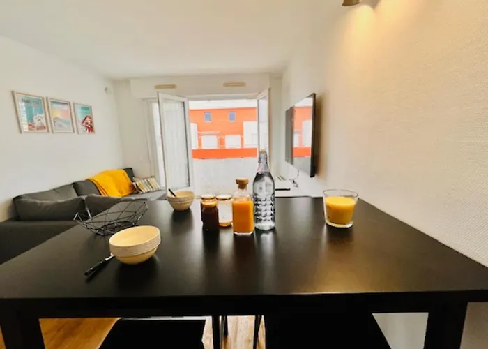 Bright In The Heart Of Apartment